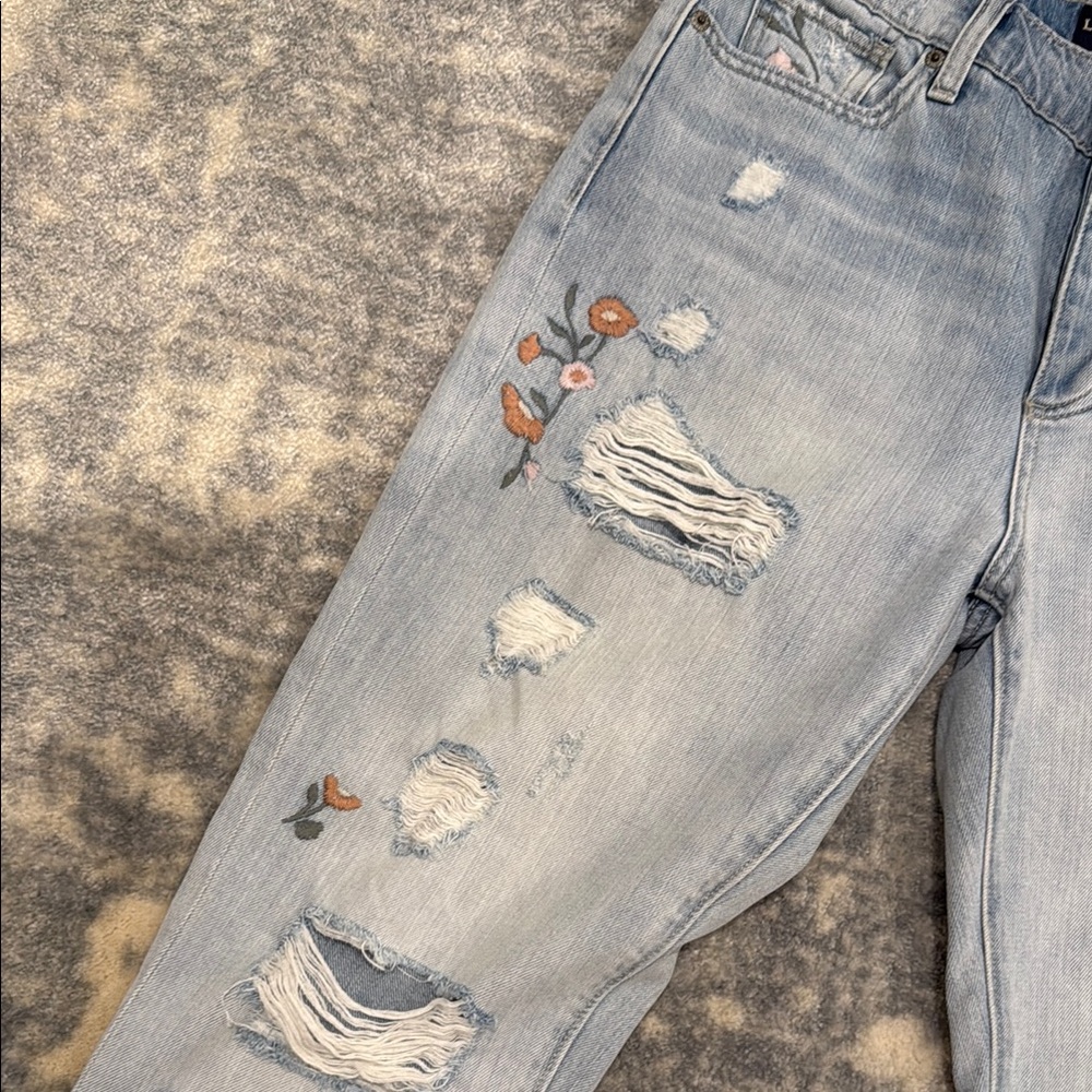 Lucky Brand Sienna Slim Boyfriend Jeans - Picture 2 of 6
